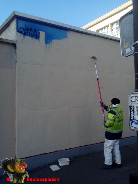 Paris rue des Recollets 2019-effacement de la peinture murale