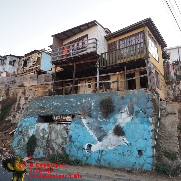 Pas un millimètre carré y échappe !