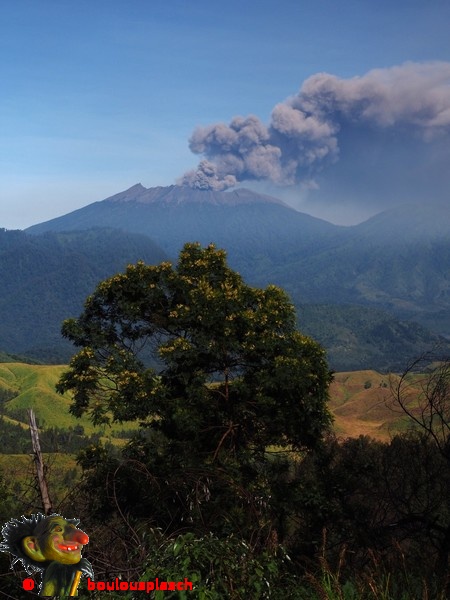 eruption volcan Raung 2015
